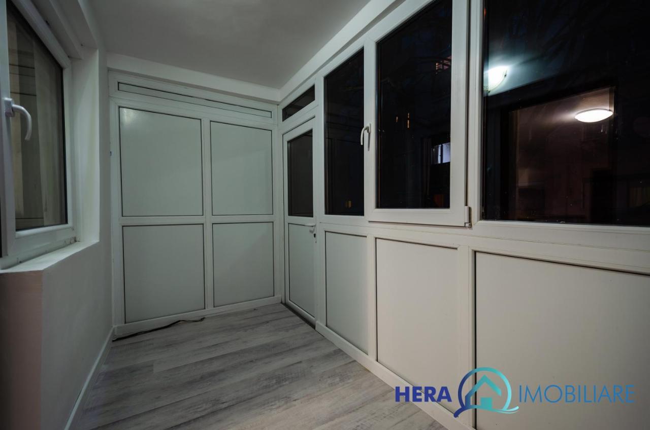 אראד Apartament Cu O Camera מראה חיצוני תמונה